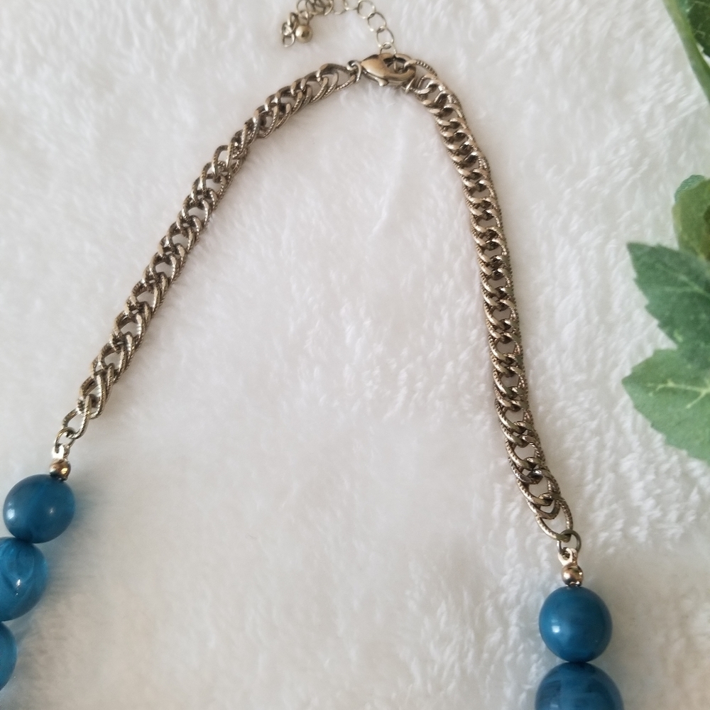 Statment Necklace - Picture 5 of 7